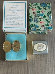 Vintage Avon FAUX JADE BIRDS OF PARADISE POISON P erfume /Glace 1970