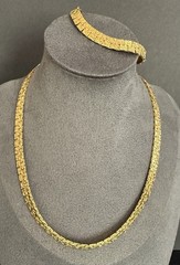 Gold Tone Flat Nugget Style Vintage 18″ Necklace &Bracelet Made In Korea 1980’s