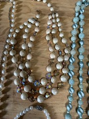L23/ Lot Of 5 Vintage Necklaces -Faux Pearls/AB / 1928 – To Wear Or Resell