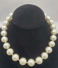 Vintage Glass Pearl Necklace | Elegant Vintage Style 16″ w/ Extender *HEAVY*