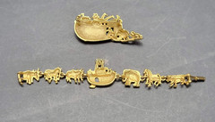 Vintage OAJC Noah’s Ark Bracelet & Brooch Set Gold Tone Animals Original America