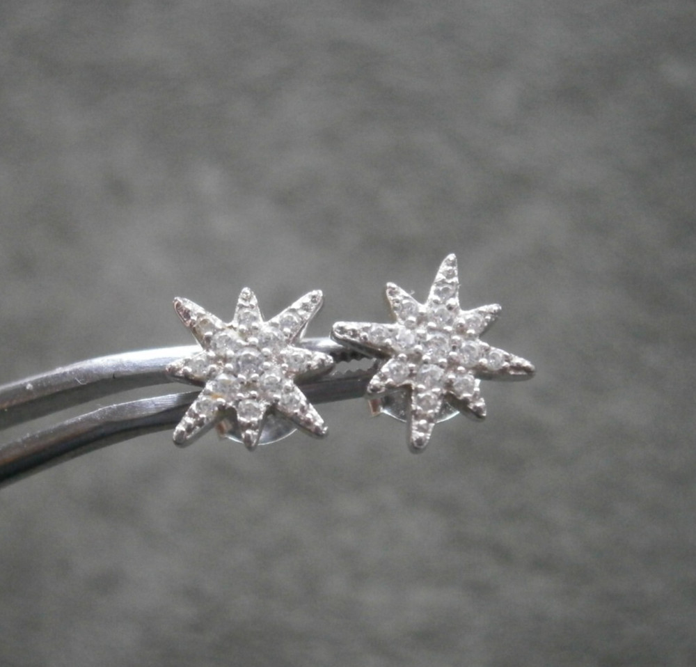 Star with Clear Crystals Vintage Sterling Silver Stud Post Earrings 2.7g
