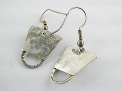 Vintage Sterling Silver Artisan Mixed Metals Iolite Hook Earrings 4.3g 1.25 Inch