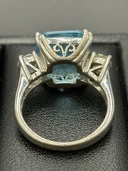Vintage Sterling Silver Blue Glass Ring Size 7.25 6 Grams G6