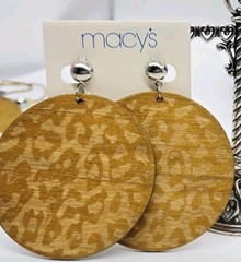 Leopard Wood Clip on Earrings Dangle Silver tone Boho 80’s style Vintage Macy’s