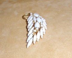 Beautiful D&E White Milk Glass Pin w/ Long, Thin Navettes by Juliana Jewelry