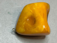 NATURAL OLD ANTIQUE YELLOW BUTTERSCOTCH BALTIC AMBER PENDANT 14,7 gr