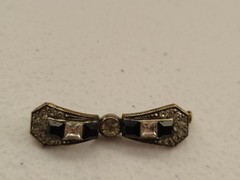 Art Deco Silvertone and Black Enamel Bar Pin 1.5 in