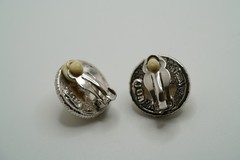Vintage JBK Camrose Kross Jacqueline Kennedy Faux Pearl Clip Earrings 21mm JB46