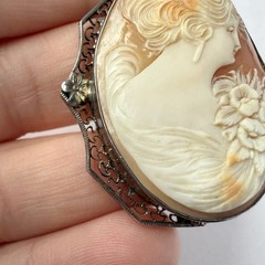 Antique Sterling Silver Carved Shell Victorian Lady Portrait Cameo Brooch Pin