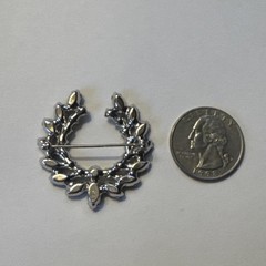 B. David Sapphire Blue Rhinestones And Pearls Laurel Wreath Brooch