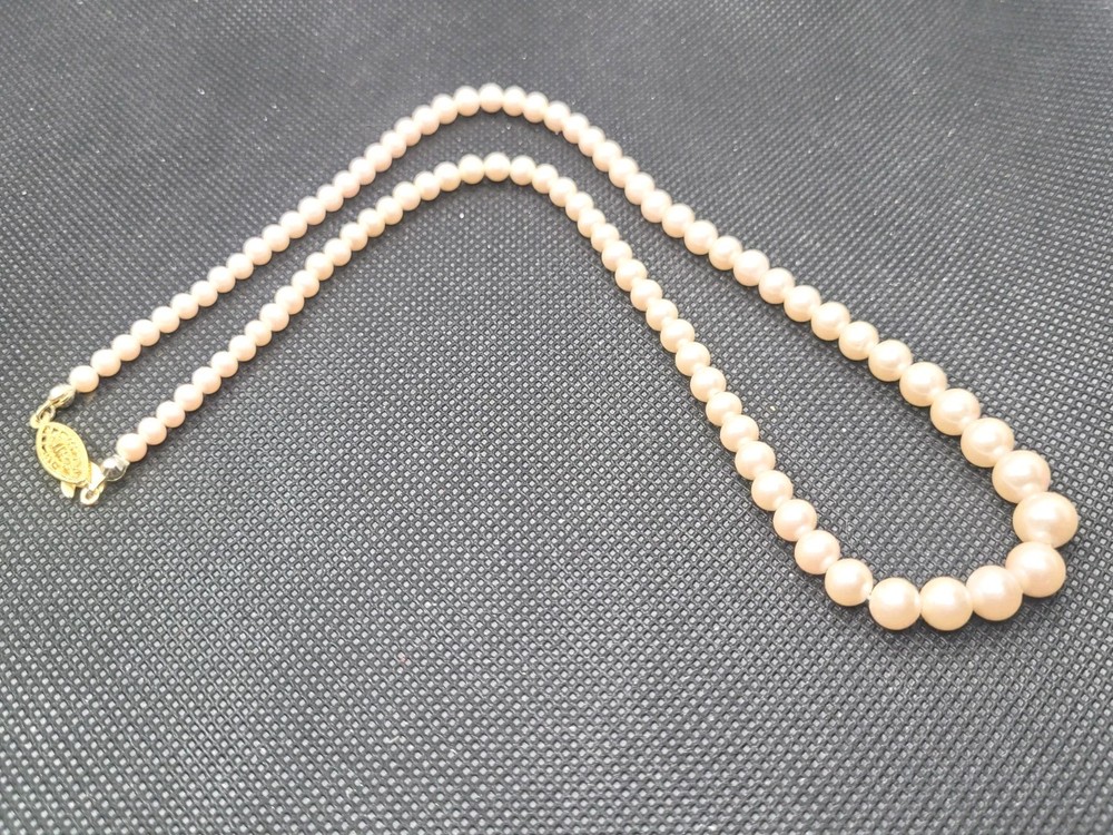 Vintage Pearl Imitation Light Rose Necklace 18in.