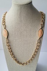 Vtg Napier Peach Pink Enamel Glaze Double Pendant Gold Tone Chain Necklace 29″