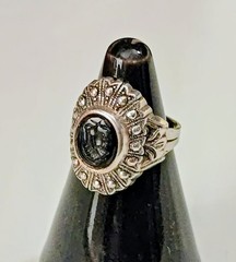 Vintage Art Deco Nouveau Black Onyx Spartan Silver Unmarked Ring Size 5
