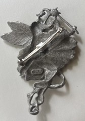 VINTAGE JJ JONETTE PEWTER MAGICAL WINGED FAIRY FLORAL PURPLE GLITTER BROOCH