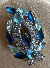 Vintage Blue Glass Cabochon Rhinestone Open Back Gold Tone Brooch Pin Estate