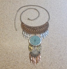 Tribal 18in Bib Necklace Copper And Silver Tone Dangling Feathers Boho Vintage