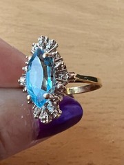 VINTAGE 10K YELLOW GOLD MARQUISE CUT BLUE TOPAZ AND DIAMONDS RING
