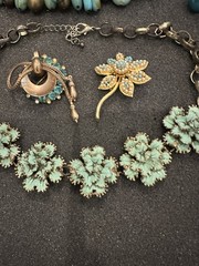 Vintage Estate Costume Jewelry Lot! NICE+