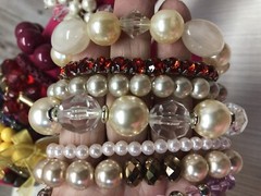 15 Vintage Womens Bracelets Assorted Shades Styles Beads & Free Shipping