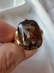 14K YELLOW GOLD LARGE SMOKY QUARTZ RING BEAUTIFUL RICH CHOCOLATE BROWN COLOR