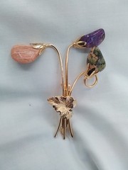 NATURAL STONE ATLANTISITE PURPLE AMETHYST PEACH MOONSTONE CABOCHON BROOCH FLORAL