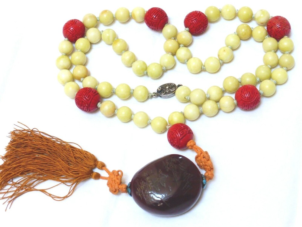 CHINESE VINTAGE CINNABAR JADE BEAD NECKLACE CARVED AMBER PENDANT, Silver Clasp
