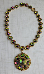 Watermelon Rivoli Necklace Vintage Signed Lisner 16″ READ Missing One Back Stone