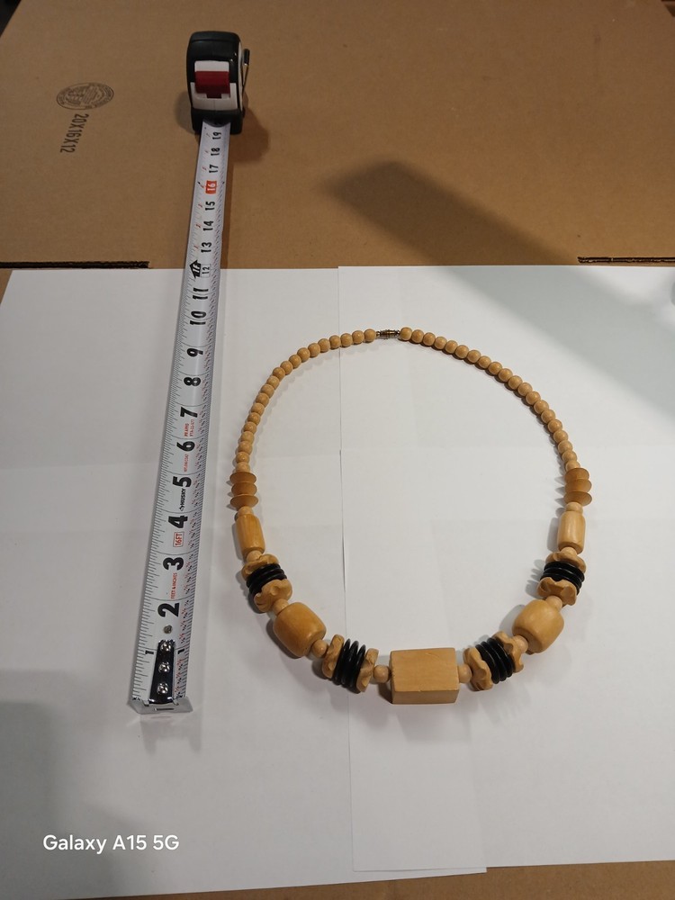 Vintage 1970’s Chunky Wood Bead Statement Necklace “Boho” 26in Matinee/Barrel…