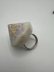 BIG Confetti Resin/Lucite Cocktail Ring Silver Tone Size 8.5 Can Adjust Smaller