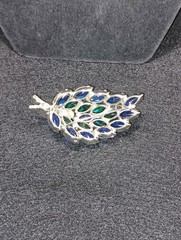 Vintage Emerald Green and Blue Leaf Style Brooch Silver Tone
