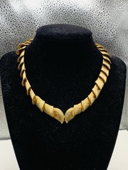 Vintage Brushed Gold Tone Leaf Snake Link Collar Bib Greek Goddess 16” Necklace