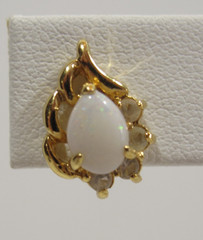 VTG Milk Color Opal~Rhinestone Stud Earrings Gold Tone~3.1 g~October Birthstone
