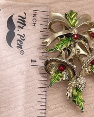 Gerry’s Christmas Bells Brooch Gold Tone Enamel Holly Rhinestone Vintage