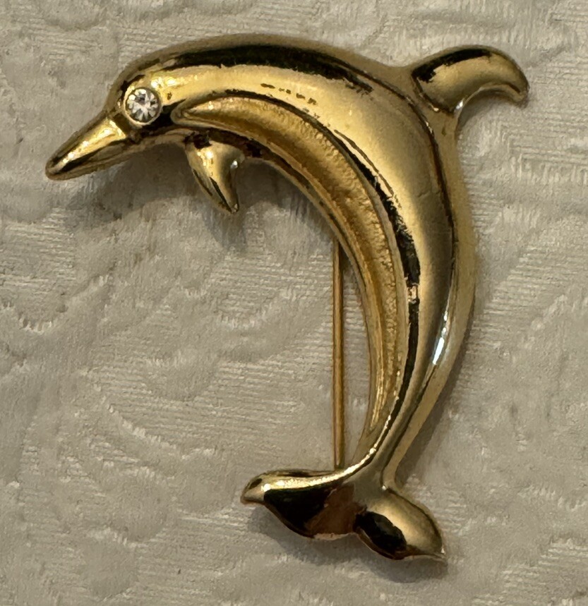 Vintage AAI Brooch Dolphin Fish Rhinestone Eye Gold Tone Pin 2”