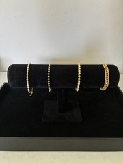 Lot Of 4 Vintage Gold Tone Faux Pearl And Rhinestone Bracelets Push Box Clasp
