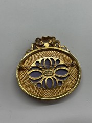Joan Rivers Gold Tone purple Cameo Rhinestones Brooch Pin