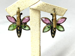 Gold Tone Pink Green Glass Bezel Set Butterfly Earrings Leverback Close 1.25″