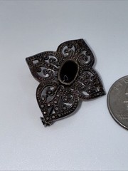 VINTAGE STERLING SILVER AND BLACK ONYX PIN BROOCH