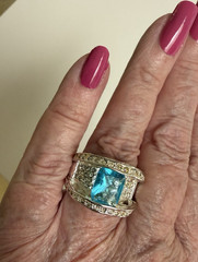 VTG. SZ.7 BLUE TOPAZ COLOR CLEAR CRYSTALSDOME COCKTAIL RING