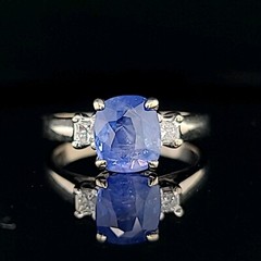 14K white gold engagement ring 2.21ct. Natural Untreated Blue Sapphire Cushion