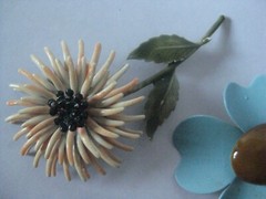 6 Vintage Flower Enamel Yellow Red Blue Pink White Green Gold Silver Daisy Lot