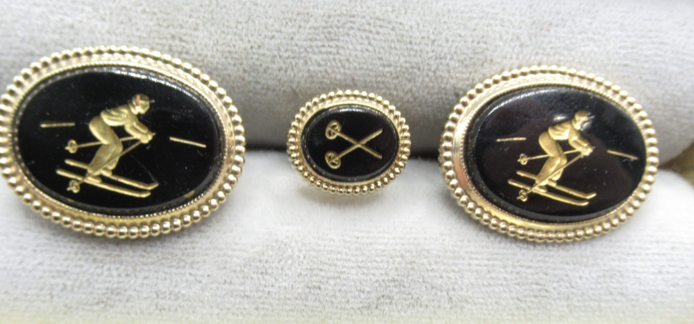 Skiing Skiers Carved Glass Vintage Cufflink Set Tie Tack MCM
