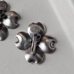 Vintage Stuart Nye 925 Sterling Silver Dogwood Flower Earrings – 3.1 g