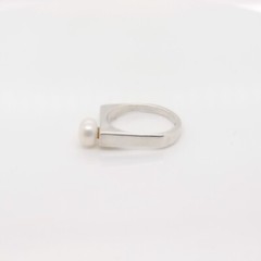 Signed Wesley Emmons Bar Top Modernist Sterling Silver & Button Pearl Ring