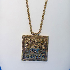 Vintage Accessocraft NY Etruscan Revival Lion Medallion Pendant Necklace