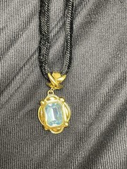 Avon Blue Glass Pendant Necklace See Pics Detsils/Wear