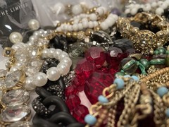 4Lb Mixed Mystery Jewelry Lot Vintage Mod Boho Bead Necklaces Bracelets Earrings