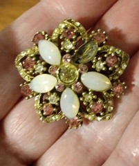 Vintage 1960s Pink Rhinestone Faux Pearl Flower Brooch Gold Tone Costume Jewelry