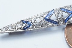 ANTIQUE ART DECO PLATINUM DIAMOND SAPPHIRE NAVETTE SHAPE BROOCH c1920